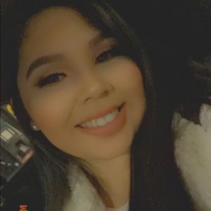 Meet your Posher, Brianna